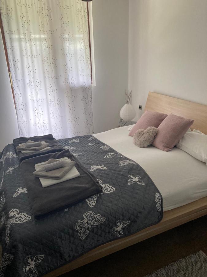 Planinski Dom Na Kalu Bed and Breakfast Dol pri Hrastniku Esterno foto