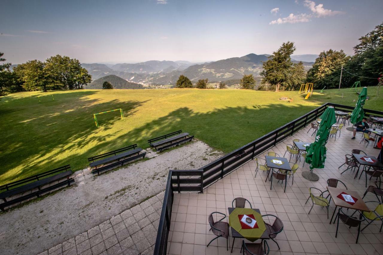 Planinski Dom Na Kalu Bed and Breakfast Dol pri Hrastniku Esterno foto